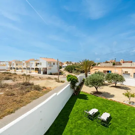 Casa En Con Barbacoa Y Jardin, Cerca De La Playa * Cabo De Gata