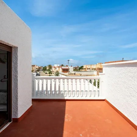 Semesterbostad Casa En Con Barbacoa Y Jardin, Cerca De La Playa *