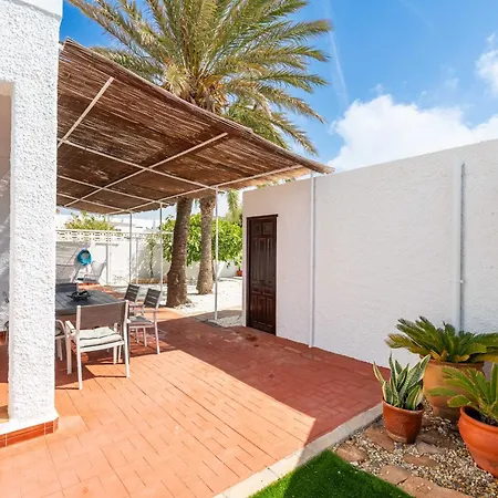 Casa En Con Barbacoa Y Jardin, Cerca De La Playa Semesterbostad